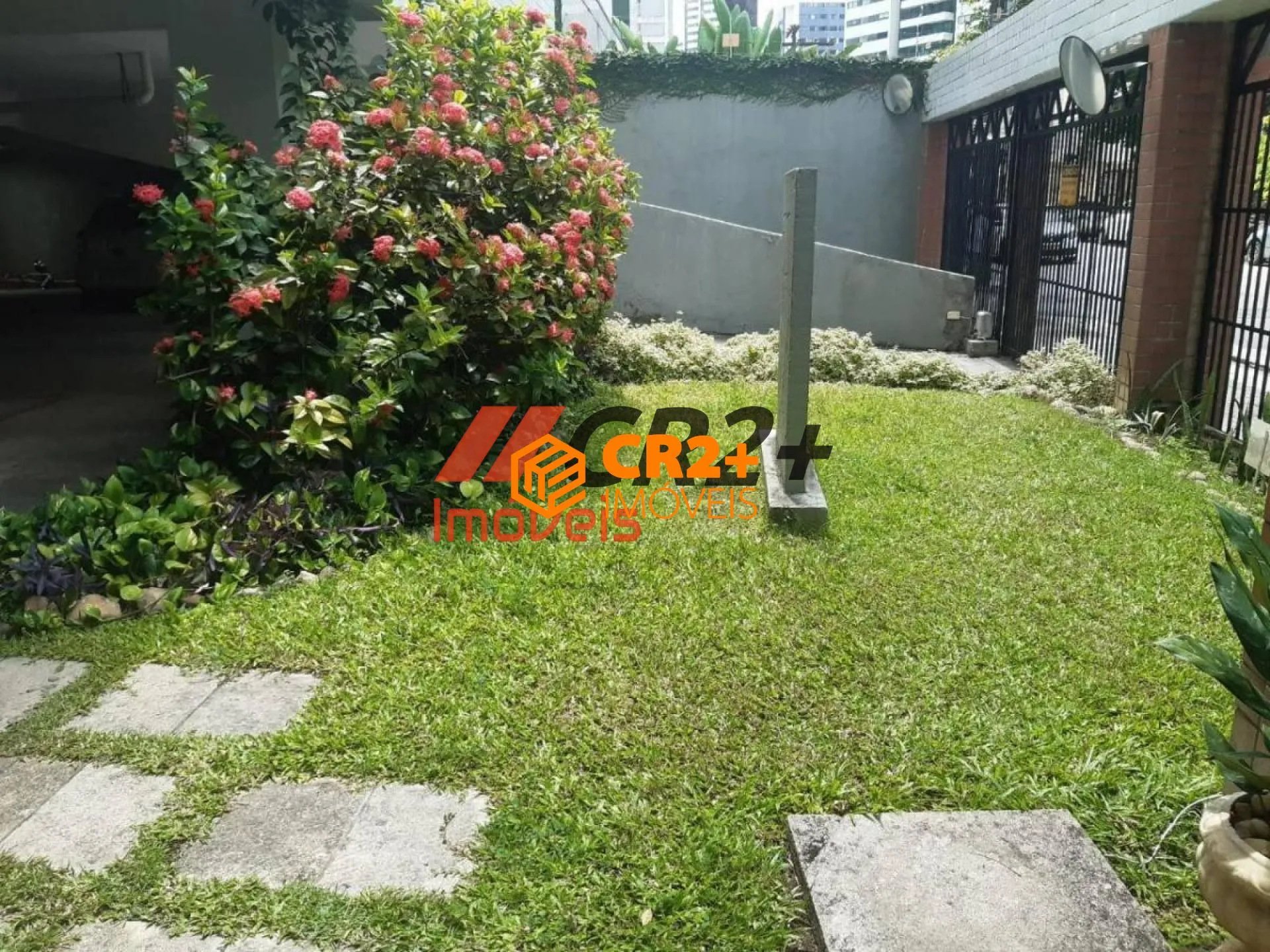 Imagem Apartamento a Venda com 3 quartos,1 suíte na Encruzilhada, 90m² em Recife