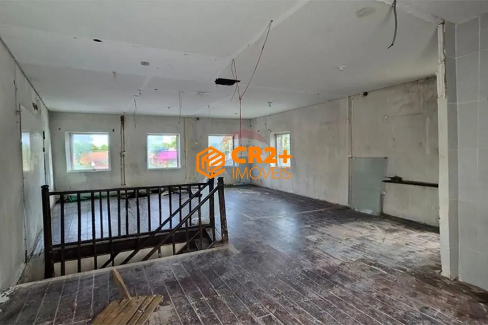 Imagem Alugo Casa Comercial em Casa Forte com 525m²