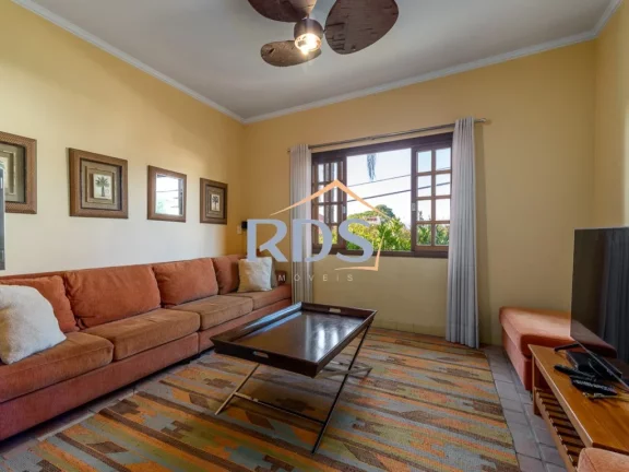 Imagem Lindíssima casa em Atibaia ,porteira fechada ! 350m² 05 suítes