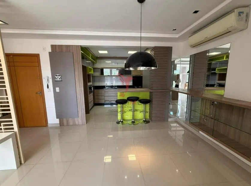 Imagem Apartamento de 3 Quartos, semi mobilado, 2 Vagas de Garagem,centro de Jaraguá