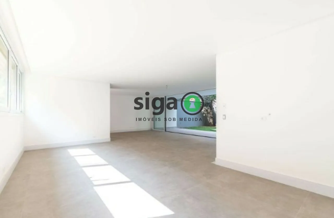 Imagem Casa em Condomínio Fechado à venda no Alto da Boa Vista com 4 Suítes e 4 Vagas - São Paulo