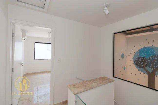 Imagem Casa comercial para venda, reformada e locada, no Brooklin