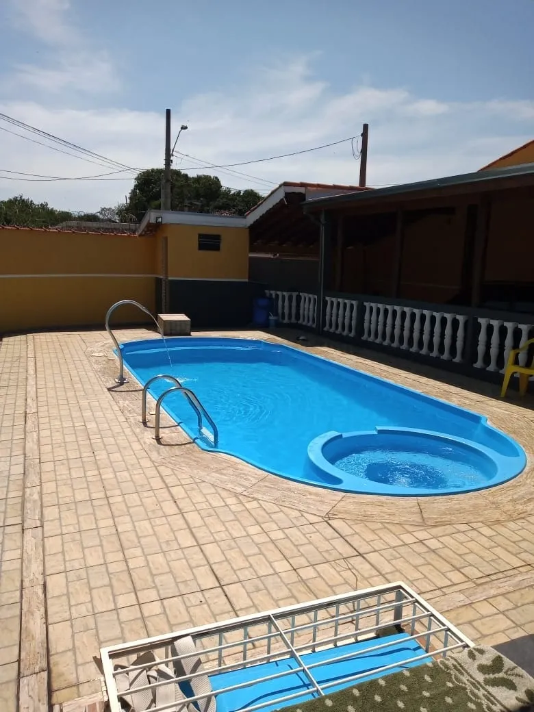 Imagem Comercial à venda 1 Quarto, 255.62M², Jardim Carlota, Pindamonhangaba - SP