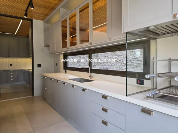 Imagem Casa de luxo em condomínio com 5 suítes em Alphaville, Ribeirao Preto-SP - 409m² - 4 vagas - Oportunidade única!