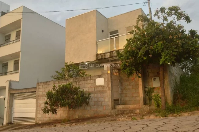Imagem Casa à Venda