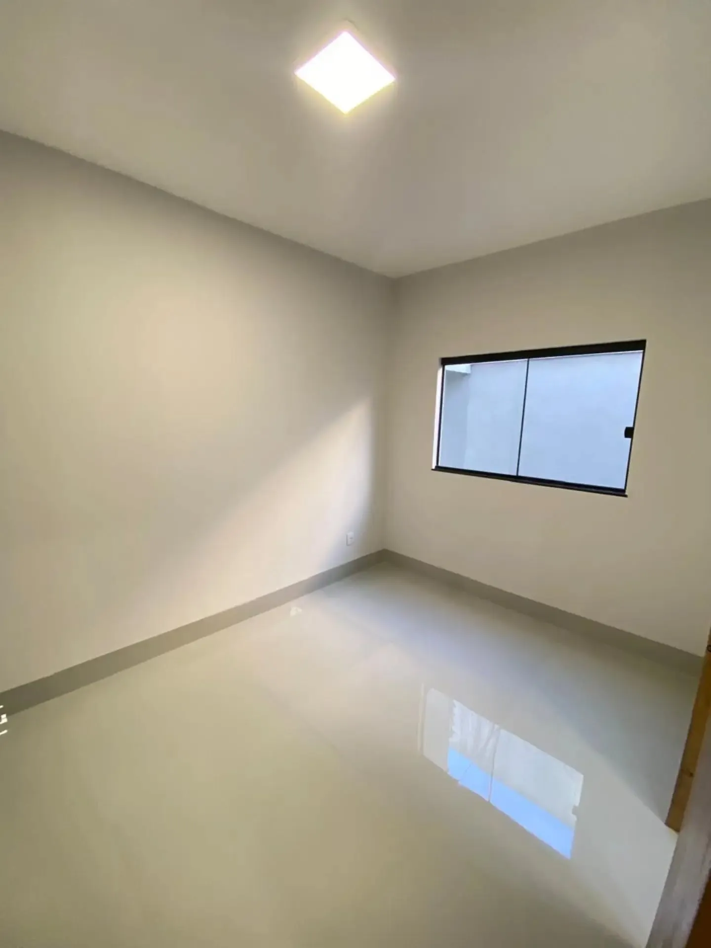 Imagem Casa 3 Suites Sozinha No Lote No Jardim Olimpico