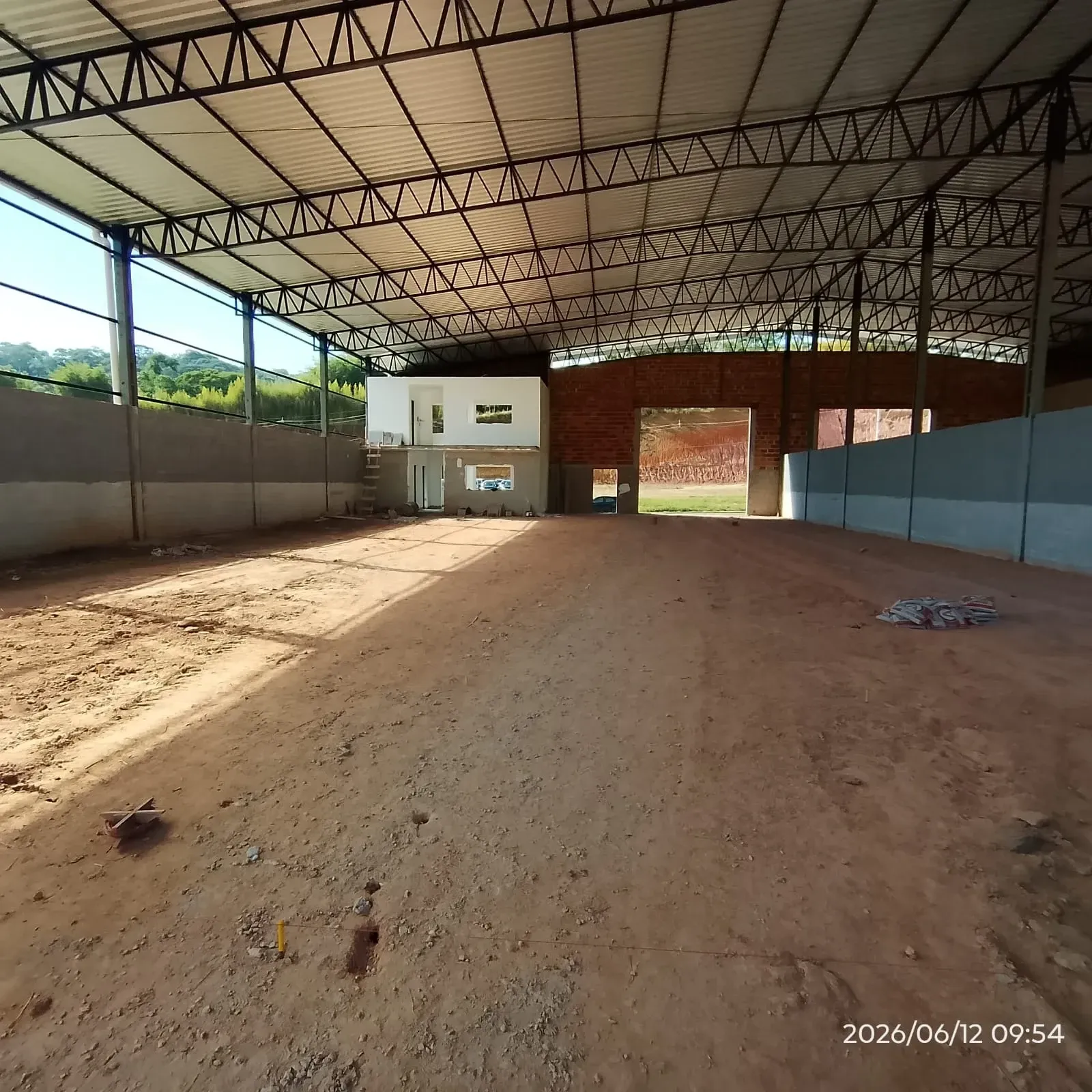 Imagem Galpão para Alugar, 720 metros em Salvaterra - Juiz de Fora