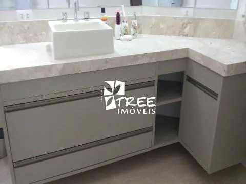 Imagem VENDA DE SOBRADO NO PARQUE SANTA TERESA, EM SANTA ISABEL/SP, 366m² com 4 quartos, suíte com planejados, cozinha, 04 salas e 03 vagas. CONSULTE-NOS.