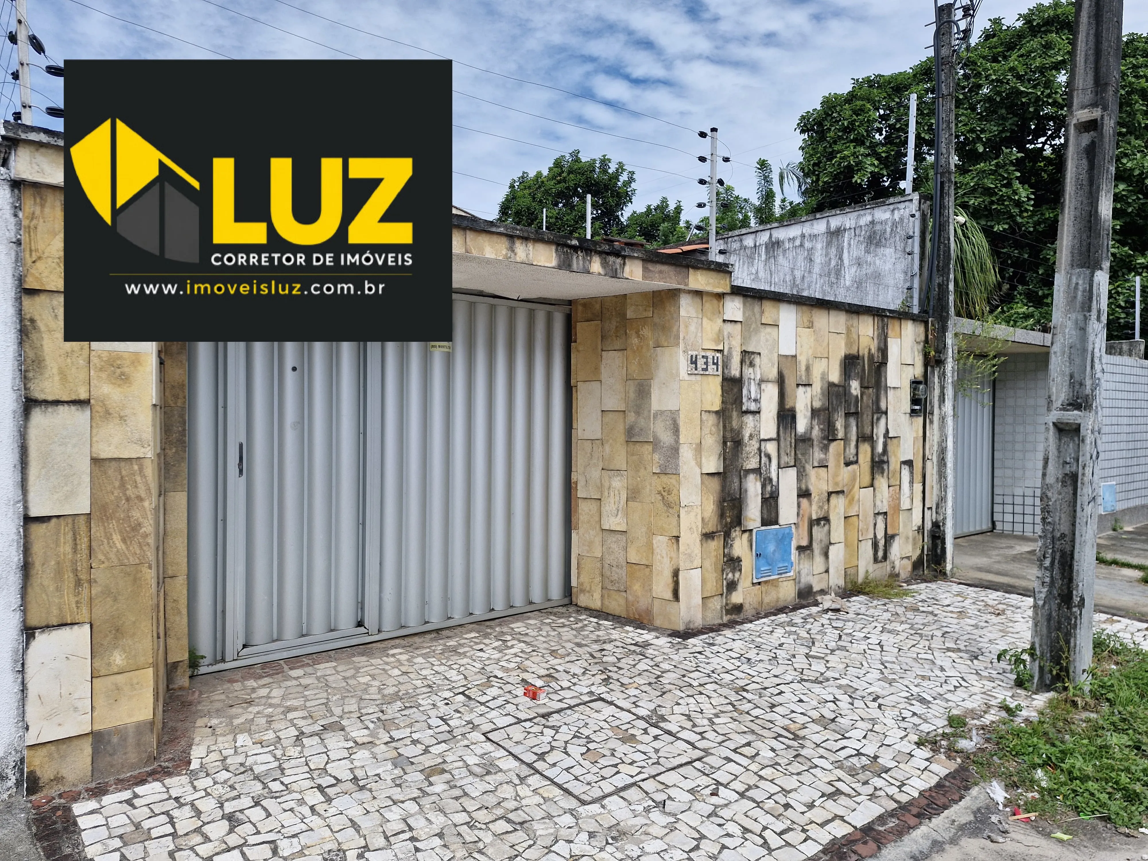 Imagem Sua Nova Casa em Messejana Espera por Você - A Poucos Metros da Frei Cirilo