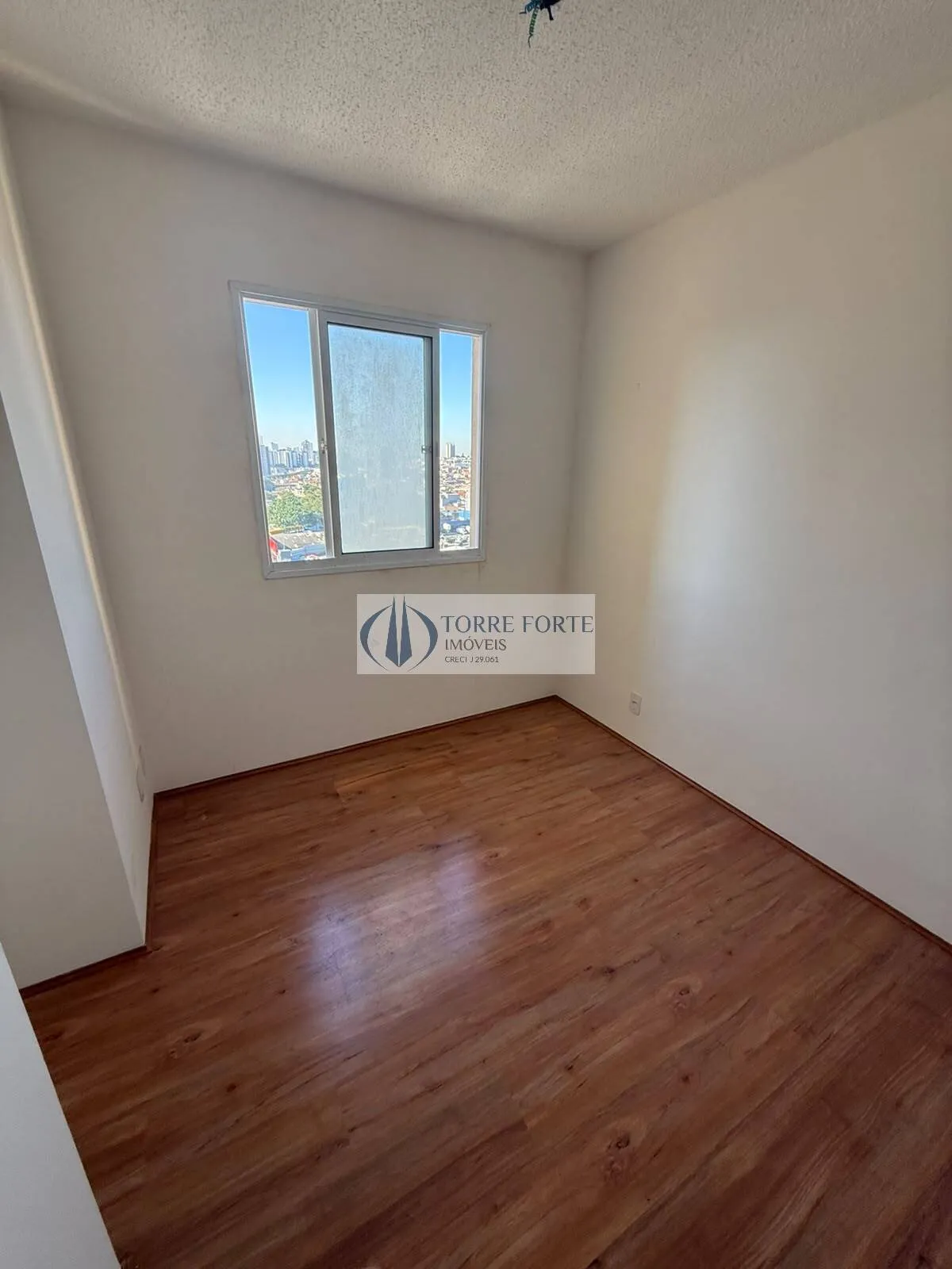 Imagem Apartamento com 2 dormitorios sem vaga na Vila Ema.