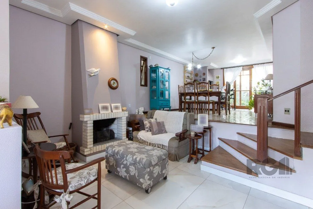 Imagem Casa de Condomínio em Jardim Isabel