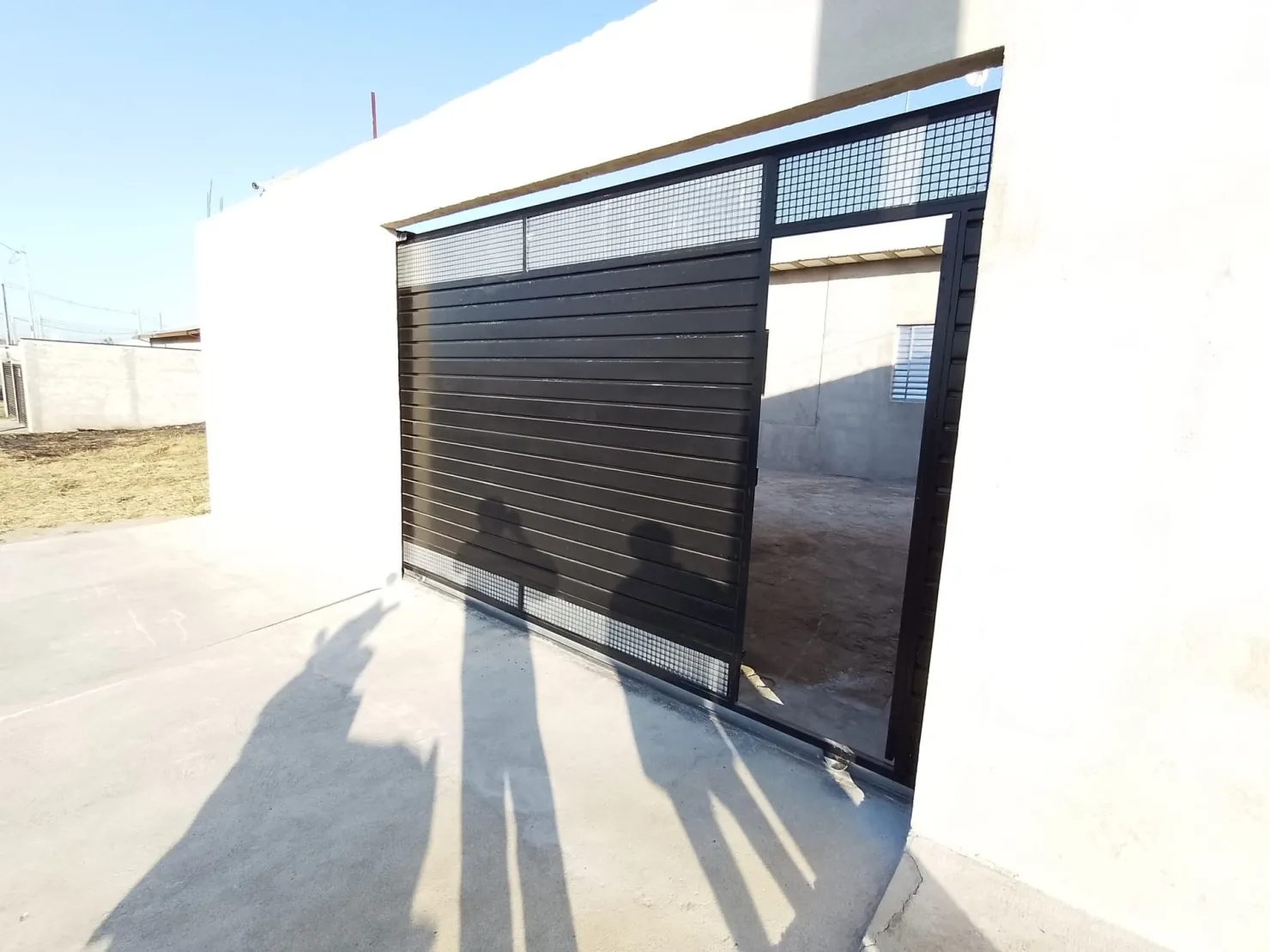 Foto do imóvel Casa à venda 4 Quartos, 1 Suite, 300M², Piracangaguá, Taubaté - SP