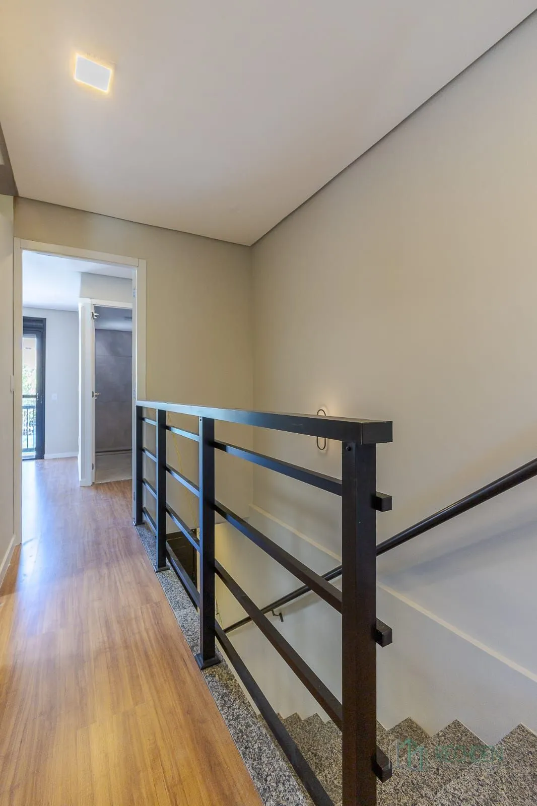 Imagem Casa Condominio para Venda - 94.47m², 3 dormitórios, sendo 1 suites, 1 vaga - Medianeira