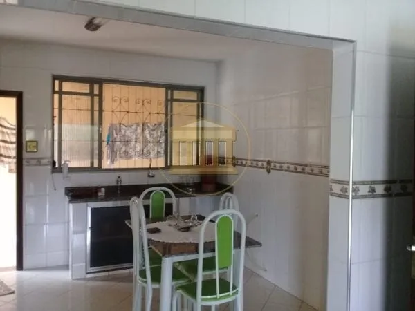 Imagem Casa à venda 2 Quartos, 1 Suite, 3 Vagas, 2000M², Água Preta, Pindamonhangaba - SP