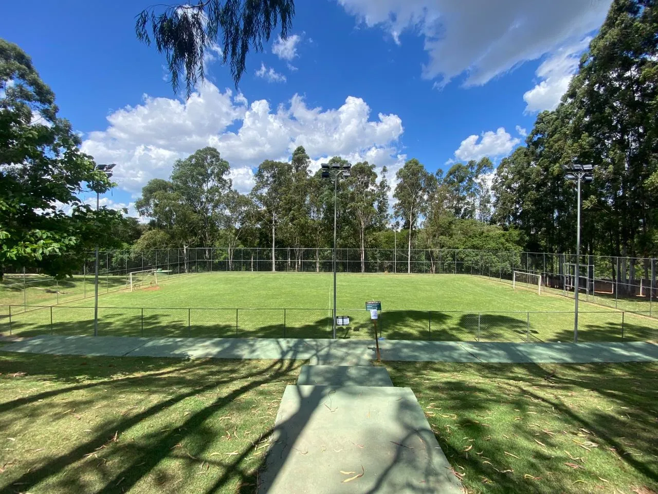 Imagem Terreno A Venda no Condomínio Reserva Fazenda Imperial a poucos minutos do Shopping Iguatemi