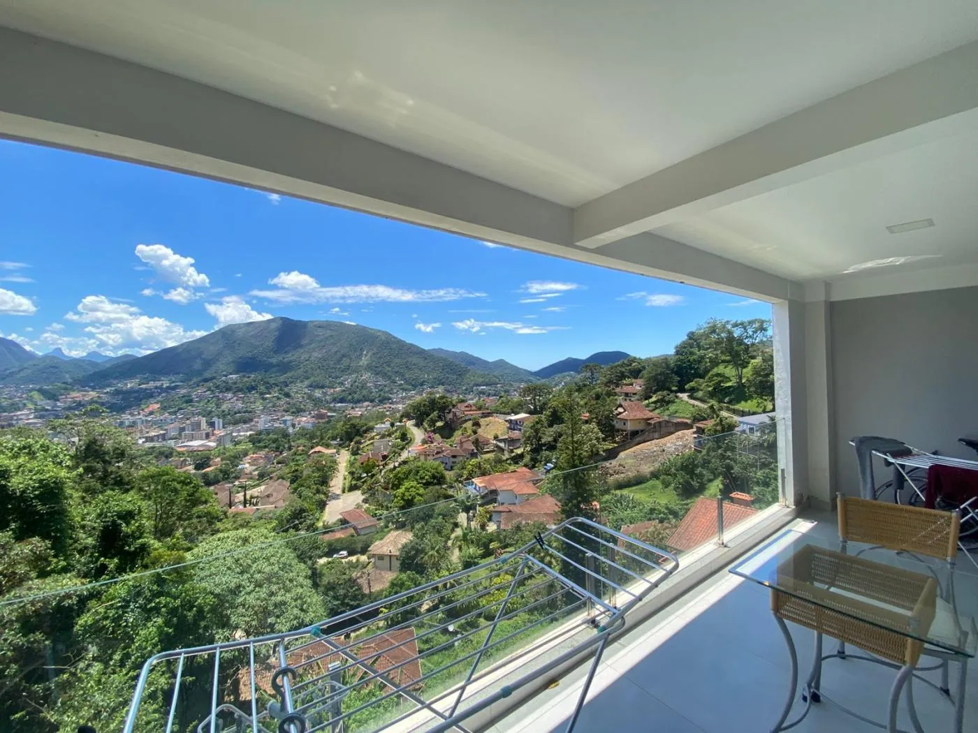 Imagem Casa para Venda em Teresópolis / RJ no bairro Parque do Ingá