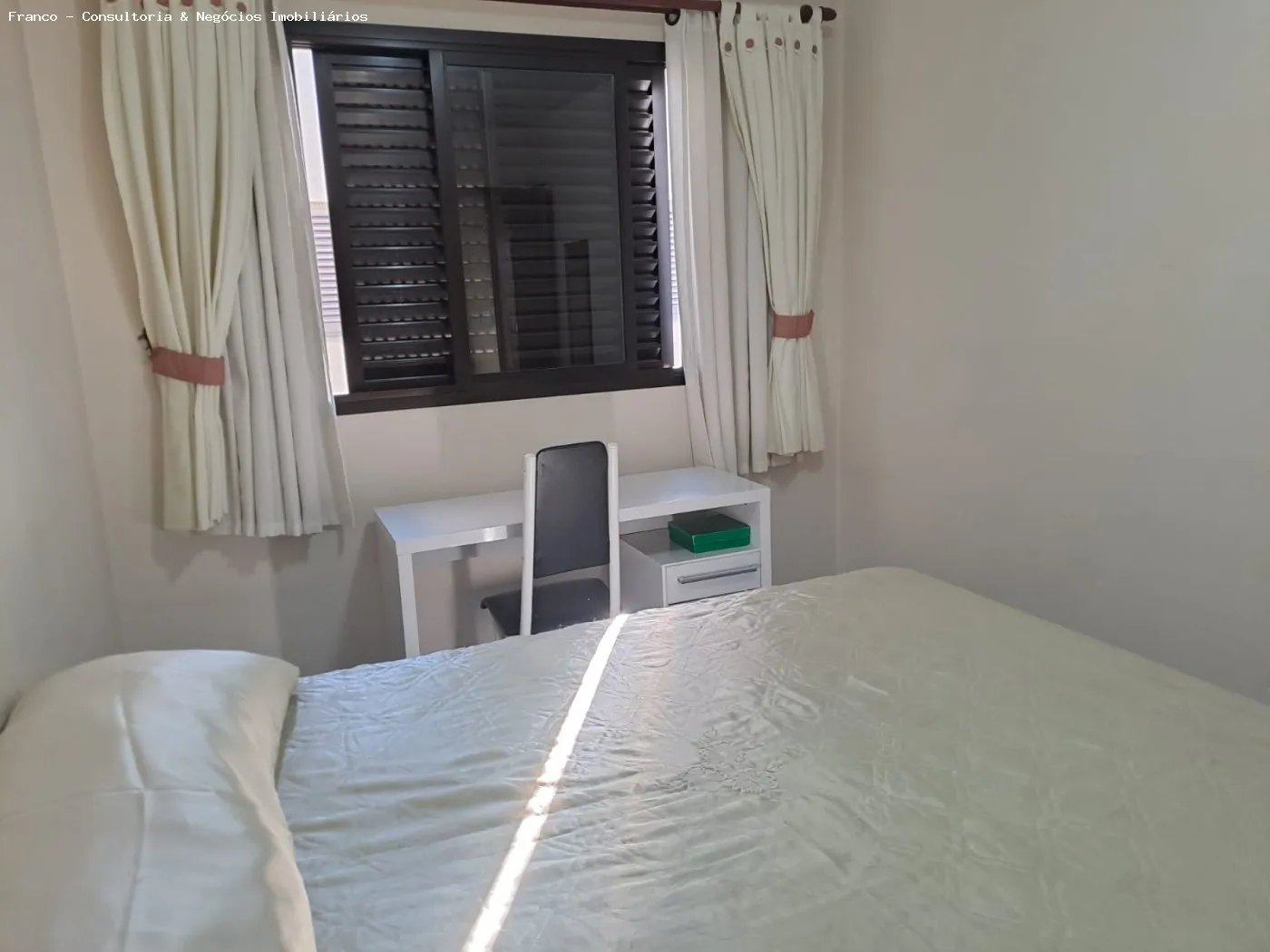 Imagem Apartamento para Venda em São Caetano do Sul, Nova Gerty, 2 dormitórios, 1 banheiro, 2 vagas