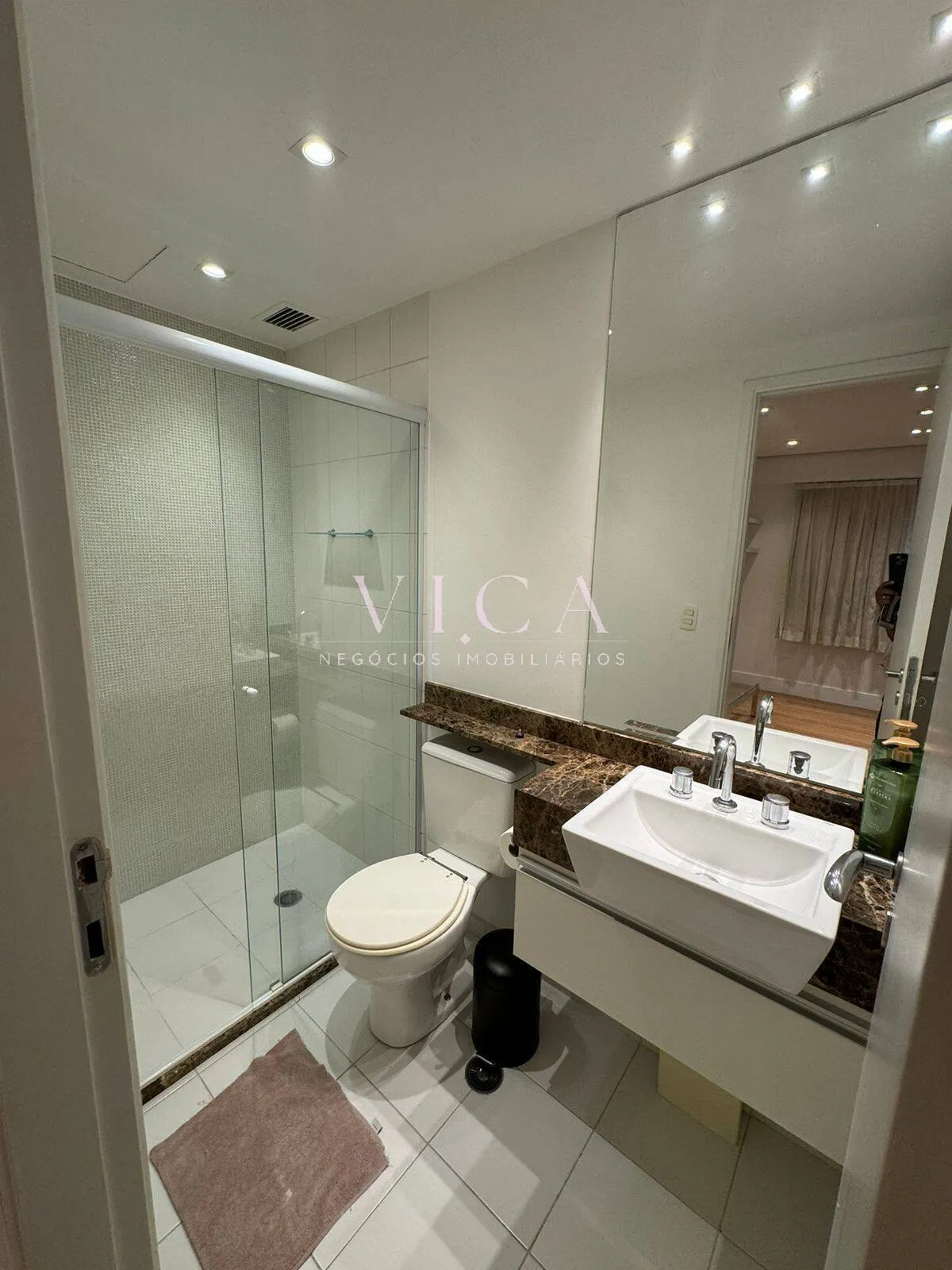 Imagem Alphaville| Apartamento semi mobiliado 63m² 1dormitório por R$ 4.295/mês