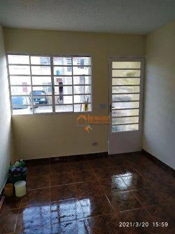 Foto do imóvel Apartamento com 2 dormitórios à venda, 42 m² por R$ 191.000,00 - Vila Carmela I - Guarulhos/SP