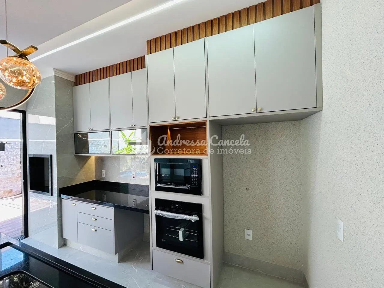 Imagem Village Provence - Casa a venda no condomínio Village Provence (EUROPARK I) - R$ 1.450.000