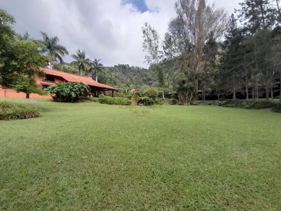 Imagem Casa para Venda em Teresópolis / RJ no bairro Santa Rita