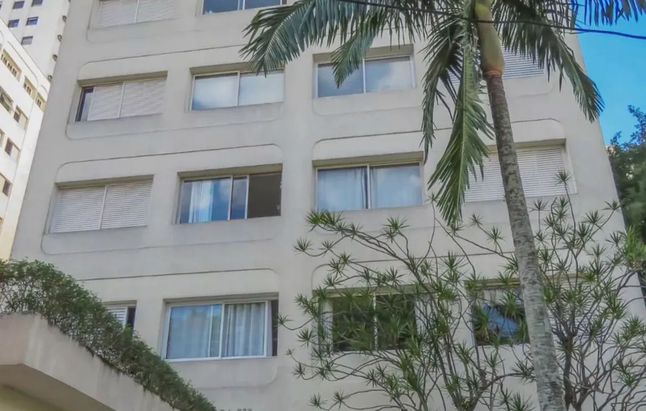 Imagem Apartamento em Indianópolis com 1 Dormitório, Vaga e Excelente Localização,
