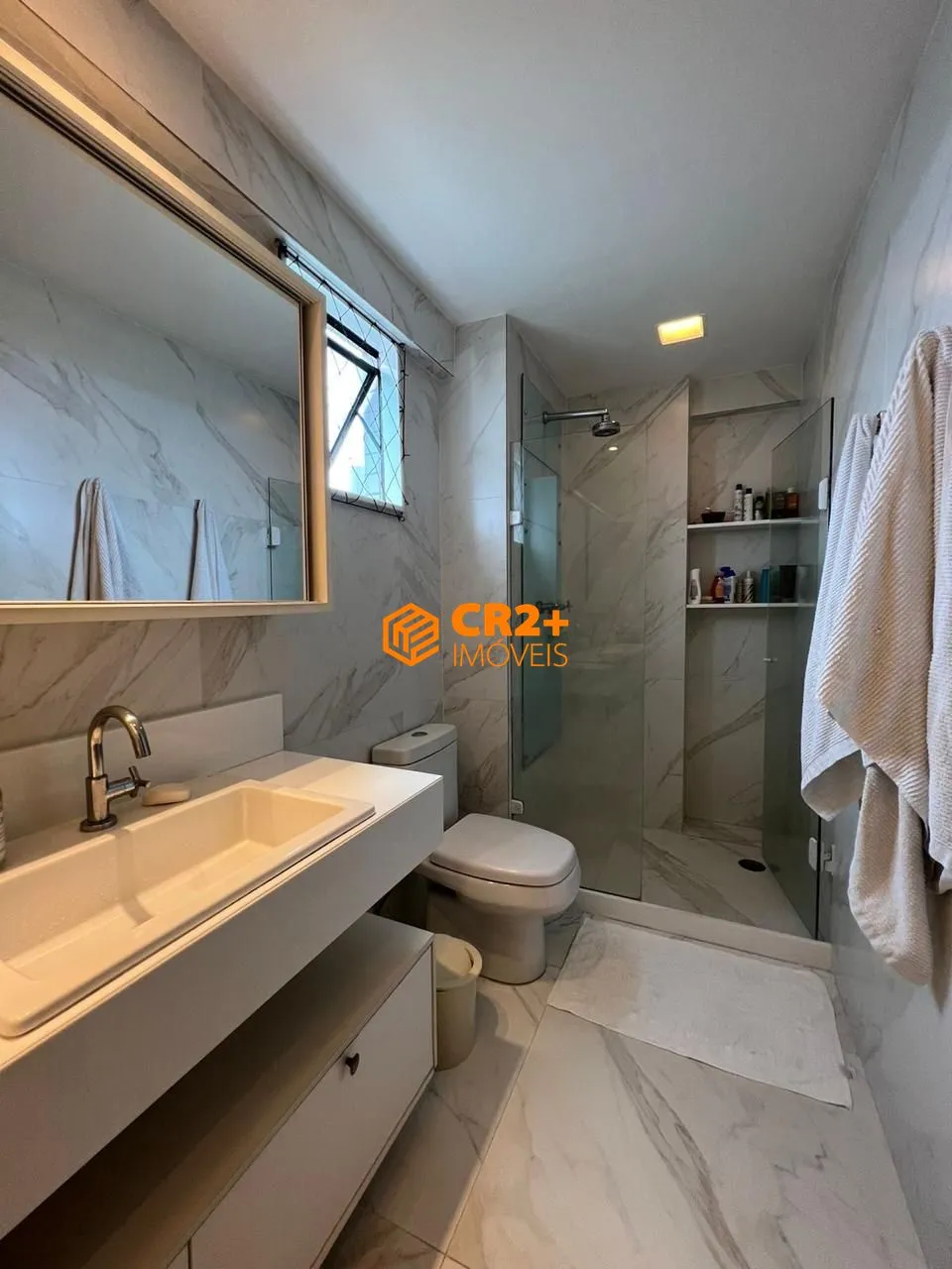 Imagem Vendo Apartamento de Luxo PORTEIRA FECHADA - 4 suítes 205m² em Casa Forte