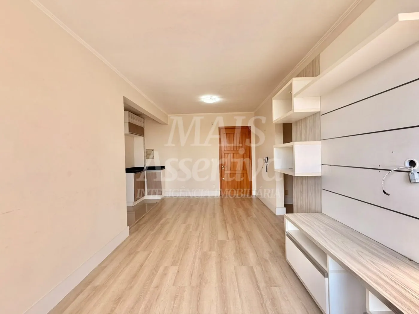 Imagem Apartamento semi mobiliado para venda no Edifício Downtown, Centro de Novo Hamburgo/RS.