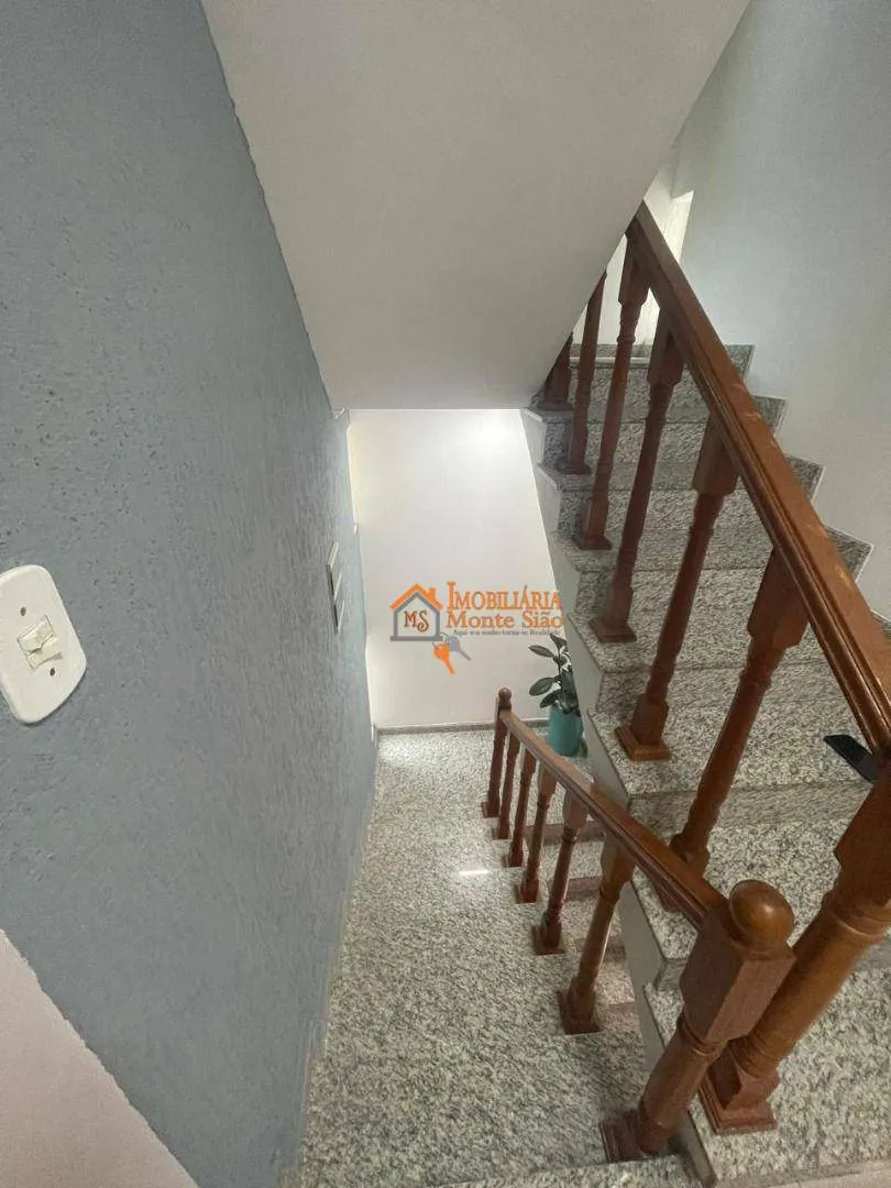 Imagem Sobrado com 3 dormitórios à venda, 140 m² por R$ 890.000,00 - Jardim Pinhal - Guarulhos/SP