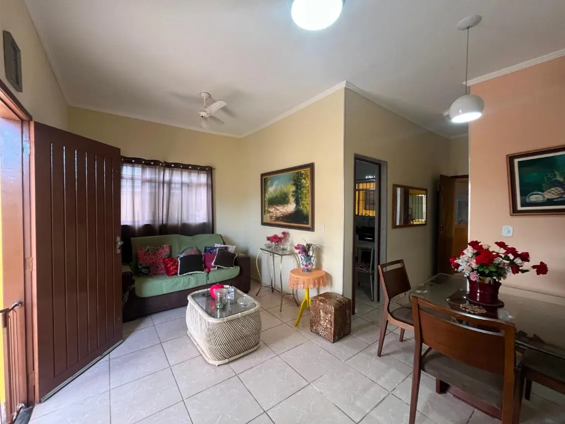 Imagem CASA COM EDÍCULA E ACEITA FINANCIAMENTO BANCÁRIO NO BELAS ARTES EM ITANHAÉM