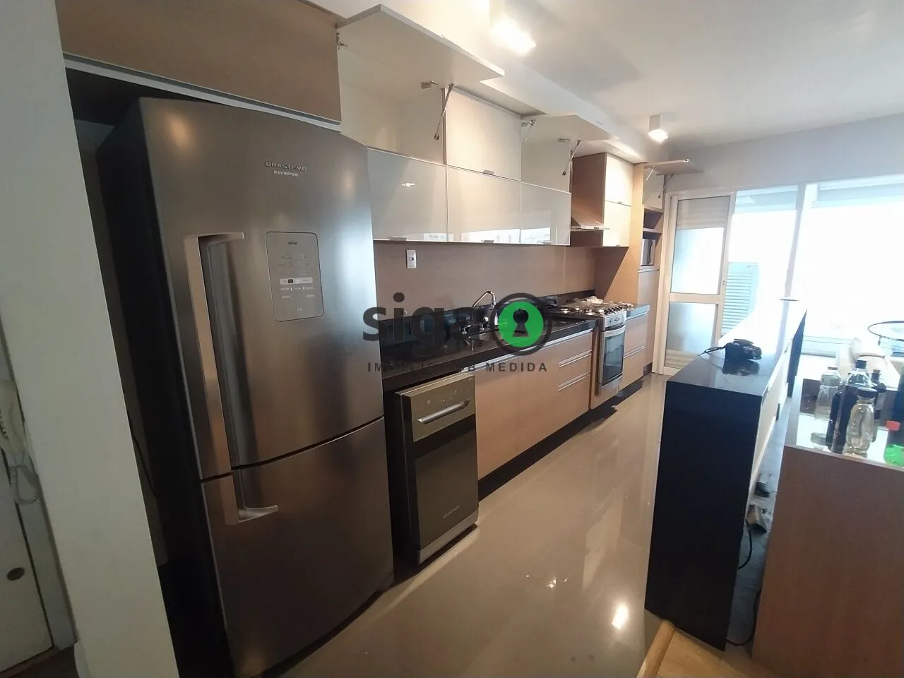 Imagem Apartamento de 100m² mobiliado para locação em Pinheiros - São Paulo/SP