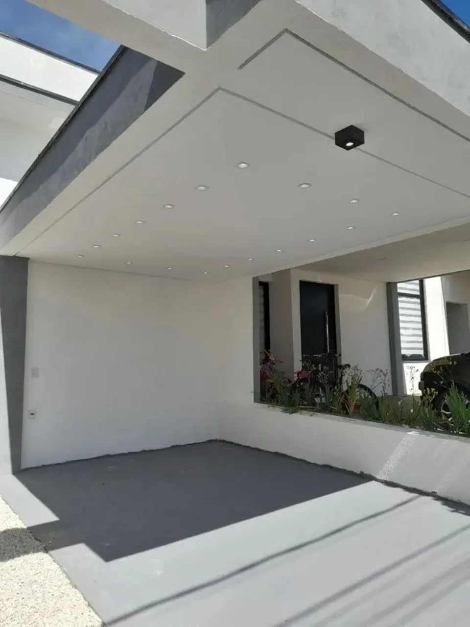 Foto do imóvel Casa em Condomínio à Venda em Sorocaba-SP, Bairro Horto Florestal: 3 Quartos, 1 Suíte, 1 Sala, 2 Banheiros, 2 Vagas, 110m². em HORTO FLORESTAL, SOROCABA - SP