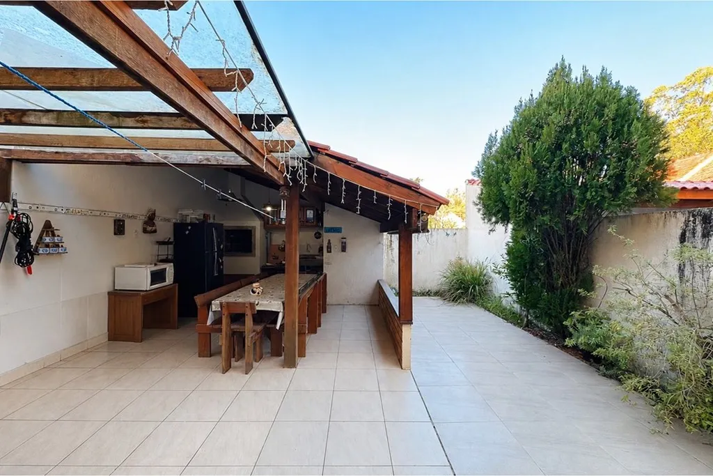 Imagem Casa de Condomínio em Serraria