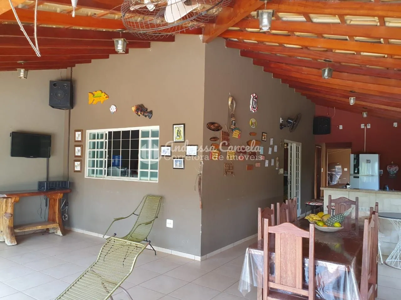 Imagem Rancho completo à venda, 302 m² por R$ 1.600.000 - Condomínio Enseada Azul II - Fronteira/MG