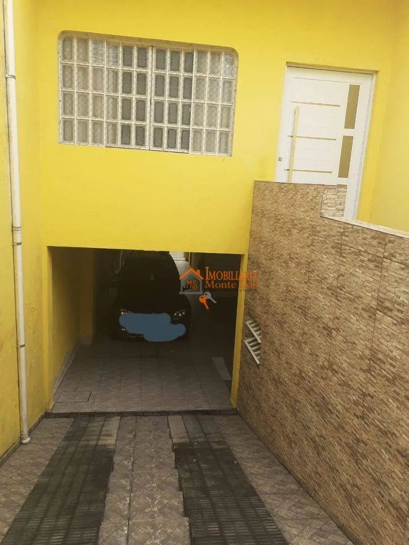 Imagem Sobrado com 4 dormitórios à venda, 265 m² por R$ 800.000,00 - Cidade Jardim Cumbica - Guarulhos/SP
