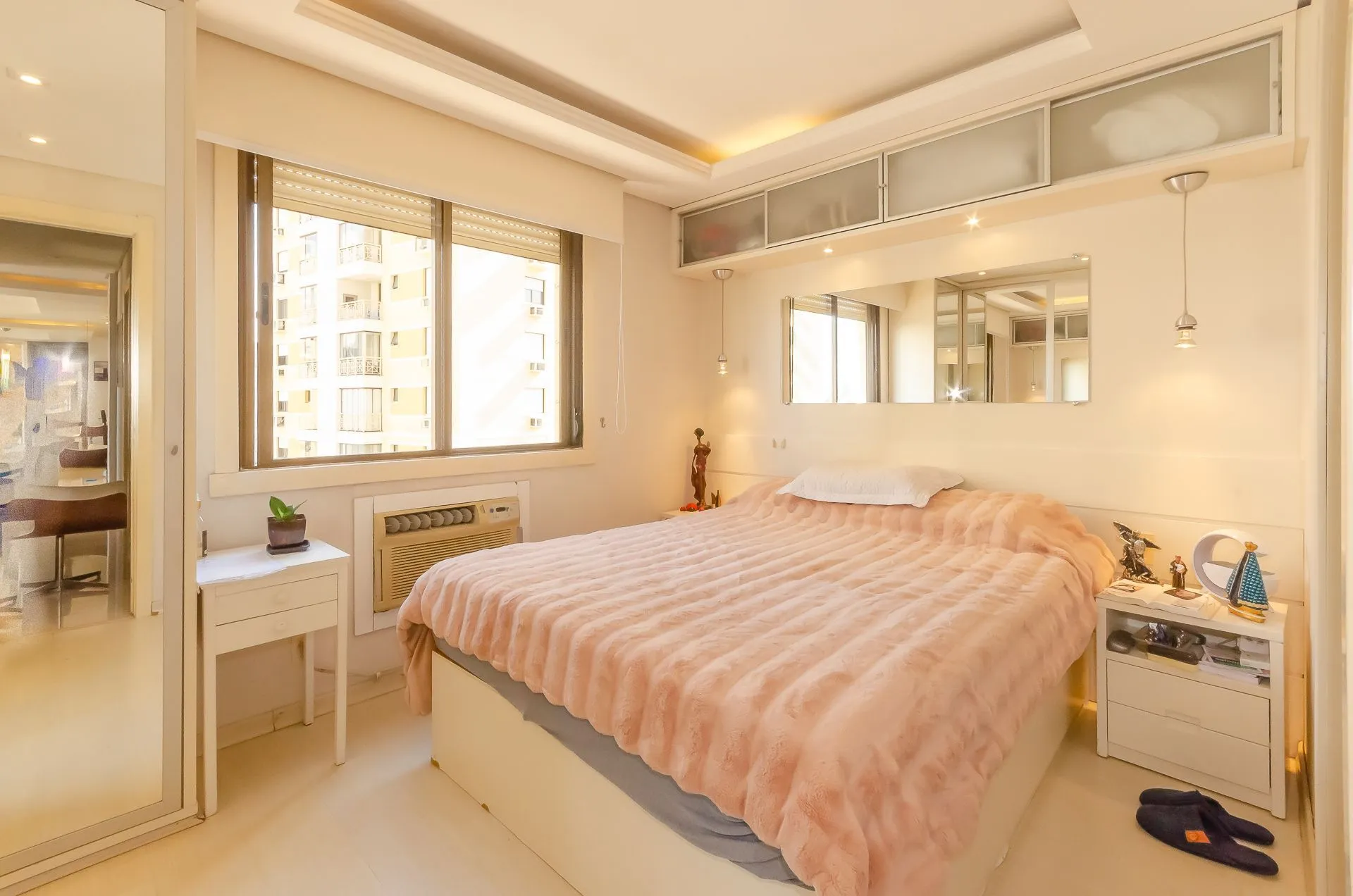 Imagem Santa Barbára Apartamento mobiliado de 3 dormitórios no bairro Passo da Areia