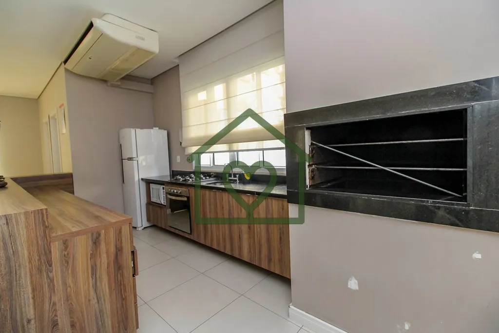 Imagem O apartamento estÃ¡ desocupado, tem privacidade nas janelas. SÃ£o 2 dormitÃ³rios, sendo um deles suÃ...