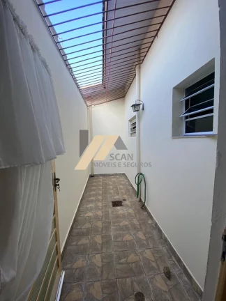 Imagem Casa à venda em Campinas-SP, no bairro Parque São Quirino: 3 quartos, 1 suíte, 3 banheiros, 4 vagas e 179,50 m²!