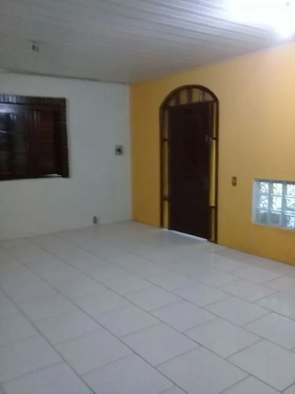 Imagem Casa para Venda - 150m², 2 dormitórios, 5 vagas - Ponta Grossa