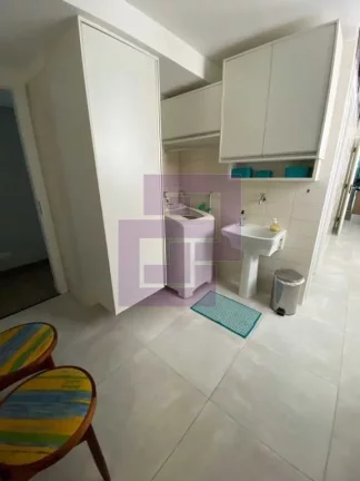 Imagem Lindo apartameno na Orla da Praia !