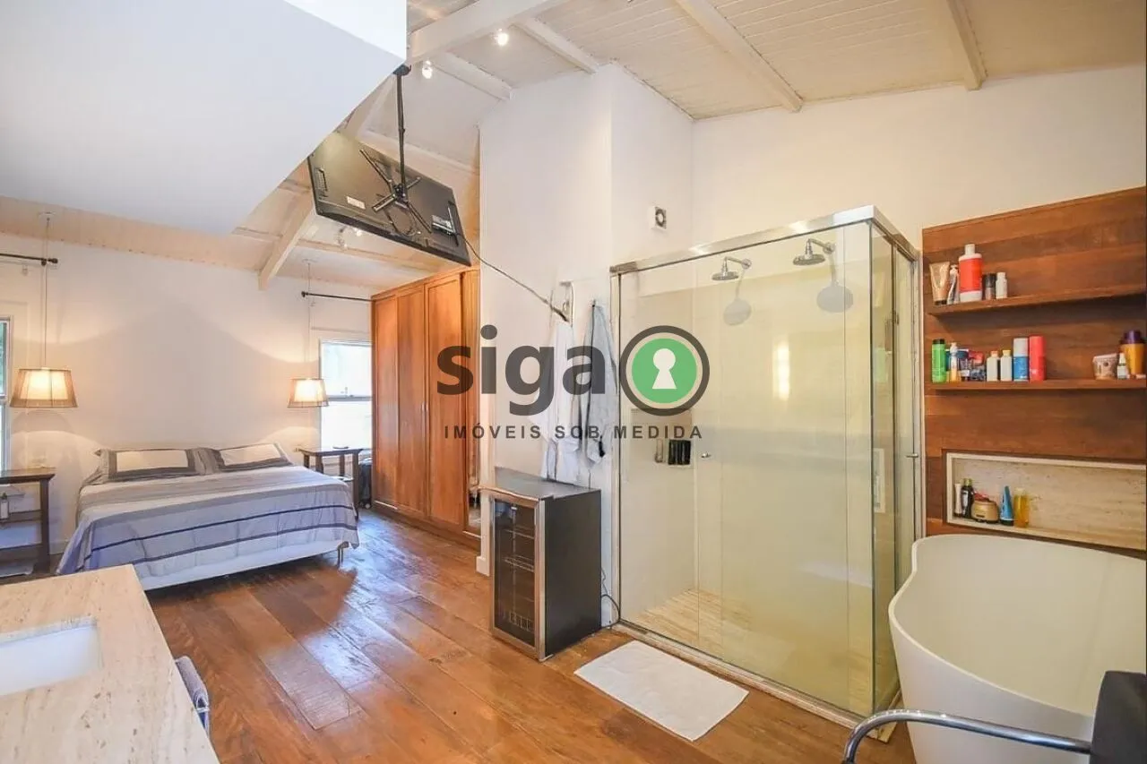Imagem Casa em Condomínio - 180m² - 4 Dormitórios sendo 3 suítes e 2 Vags