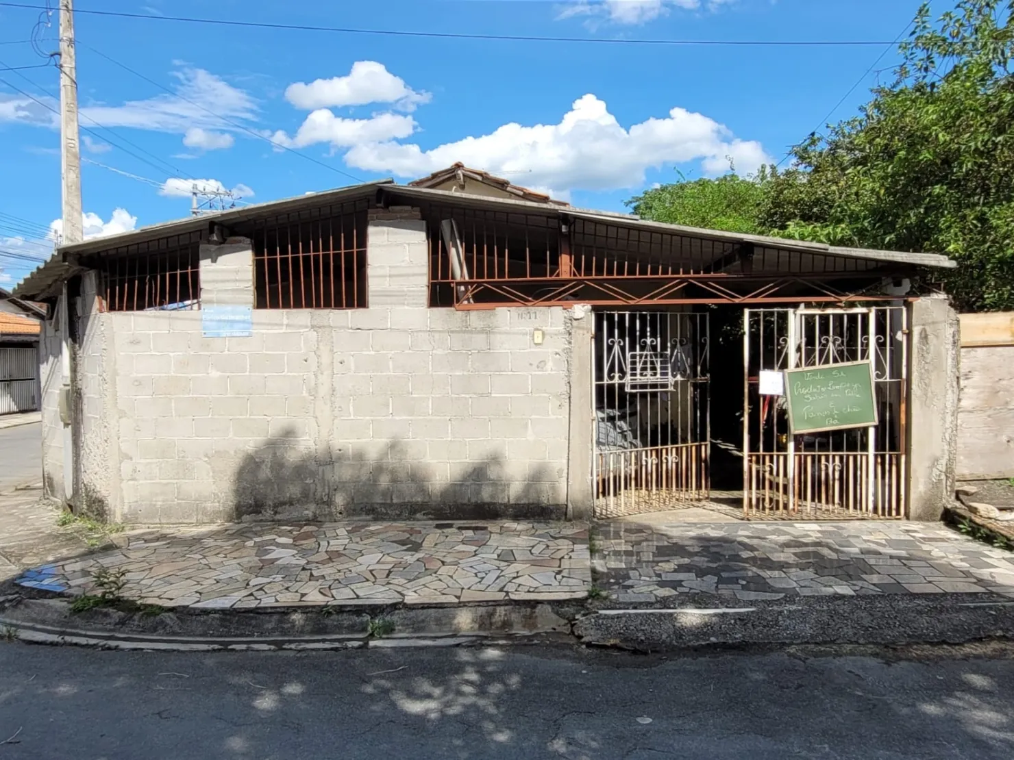 Foto do imóvel Casa à venda 3 Quartos, 3 Vagas, 150M², Conjunto Residencial Araretama, Pindamonhangaba - SP