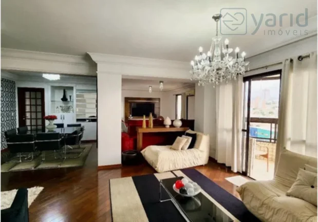 Apartamento de Luxo à Venda no Edifício Mirante do Vale-SP: 3 Quartos, 1 Suíte, 2 Banheiros, 2 Vagas de Garagem, 157m²