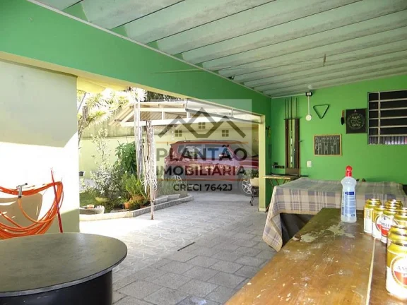 Imagem Casa a Venda no bairro Água Verde - Curitiba, PR