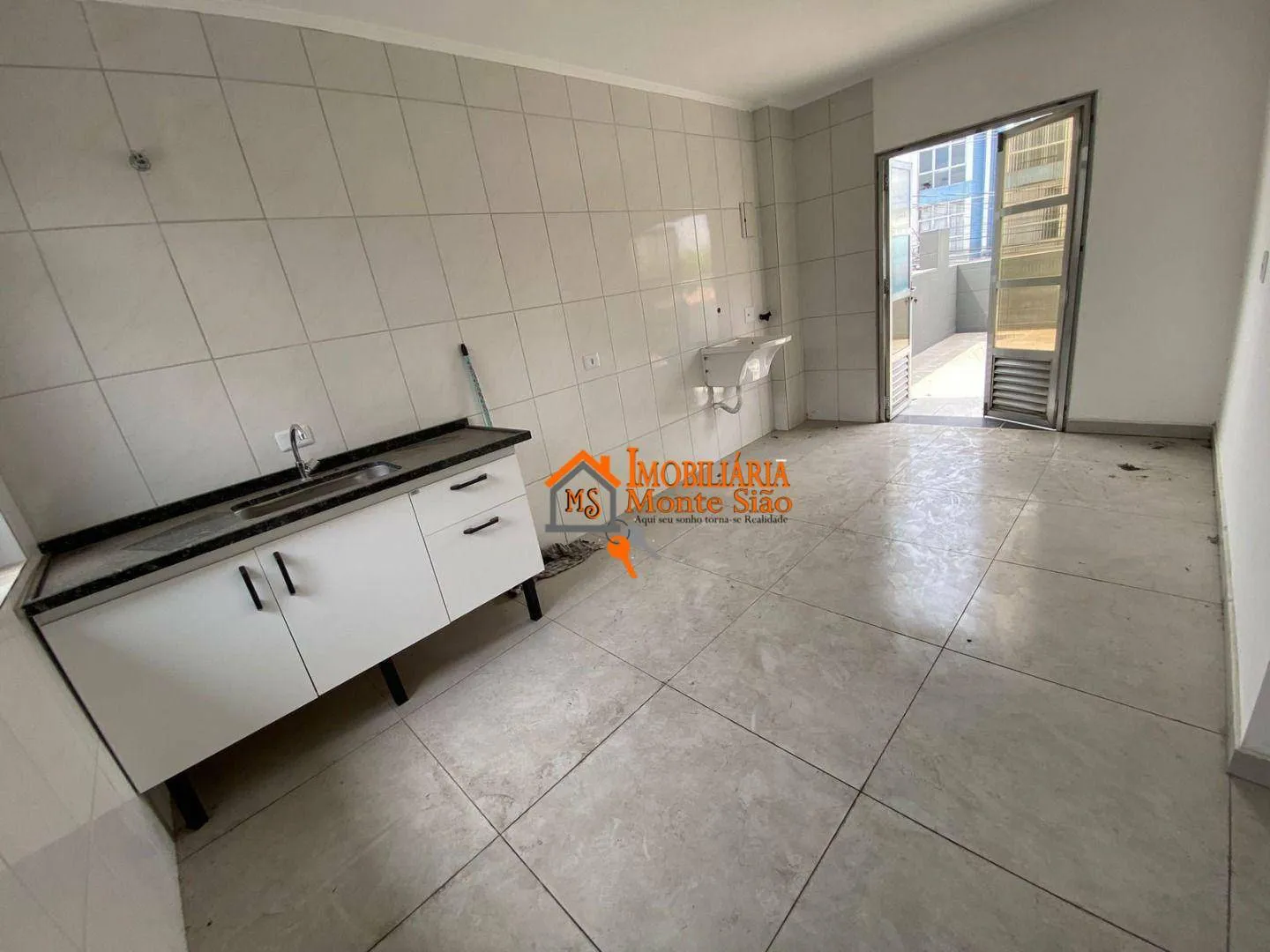 Imagem Apartamento para Alugar com 80m² na Av. Timóteo Penteado - Guarulhos/SP