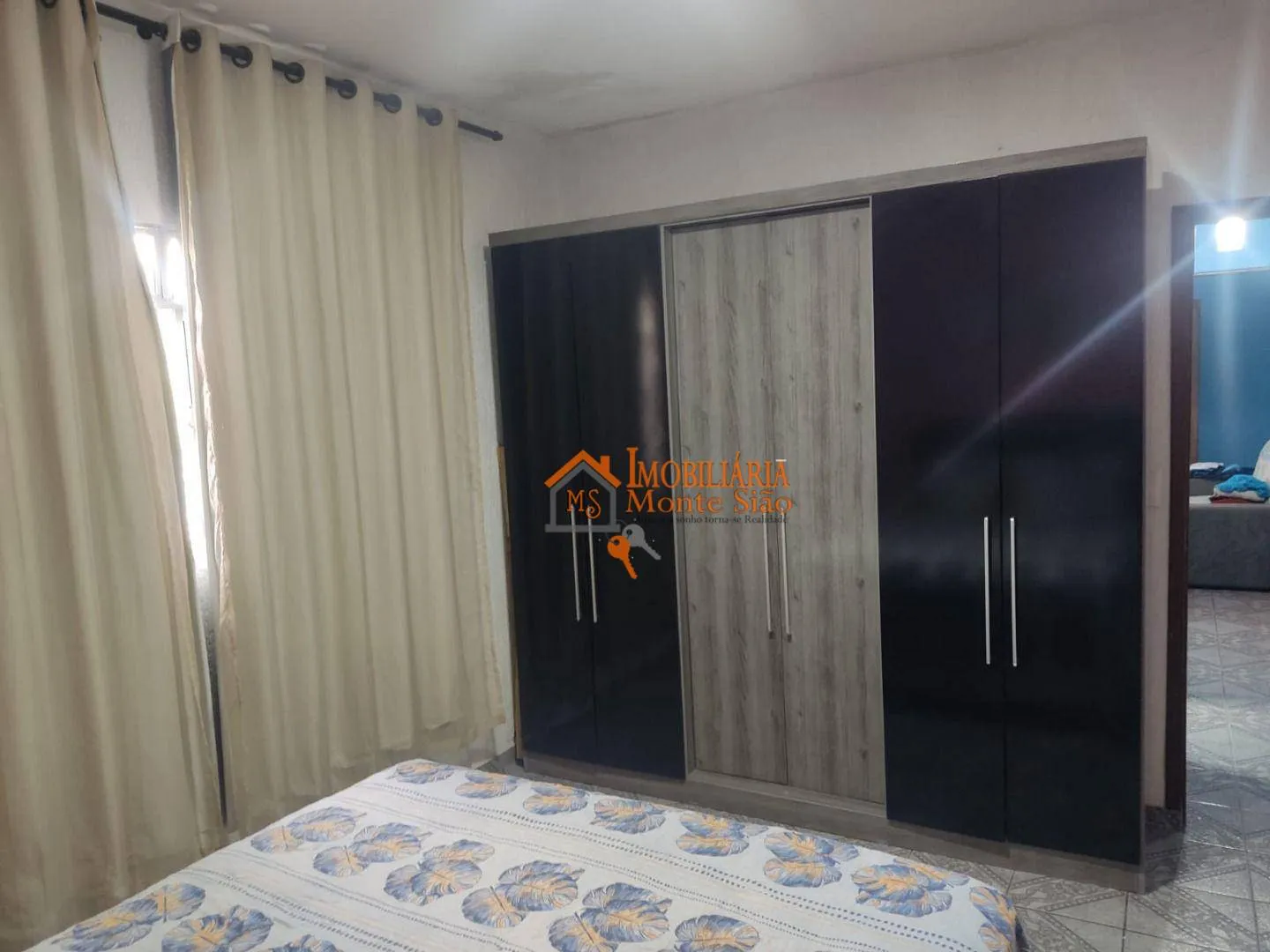 Imagem Sobrado com 4 dormitórios à venda, 150 m² por R$ 318.000,00 - Cidade Soberana - Guarulhos/SP
