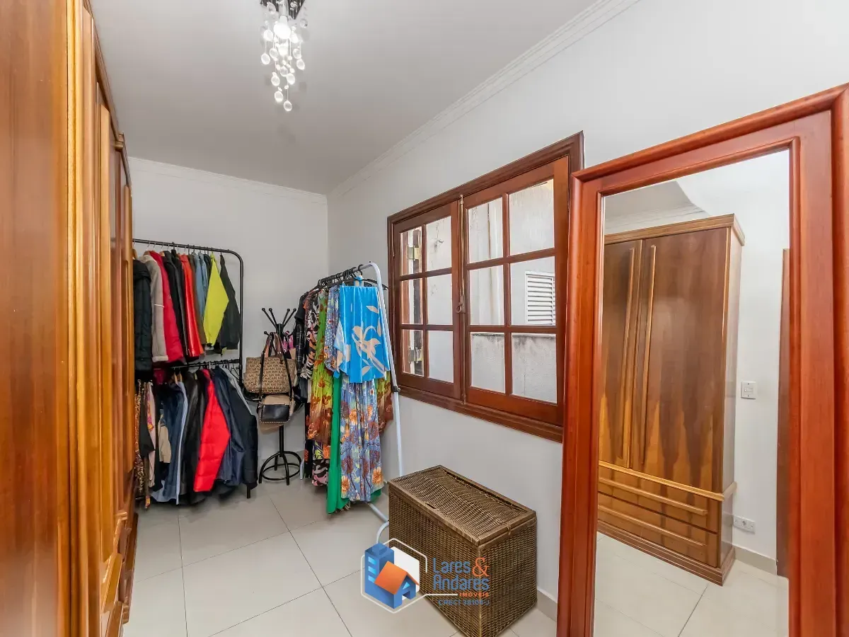 Imagem Sobrado para venda em Parque Palmas do Tremembé com 2 quartos, sendo 1 suíte, 154m²