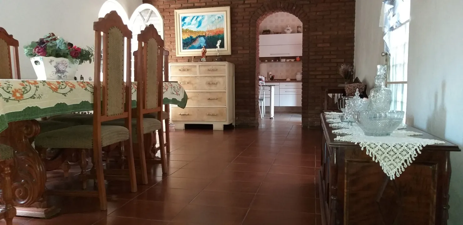 Imagem Casa à venda e locação 3 Quartos, 8 Vagas, Centro, Tremembé - SP