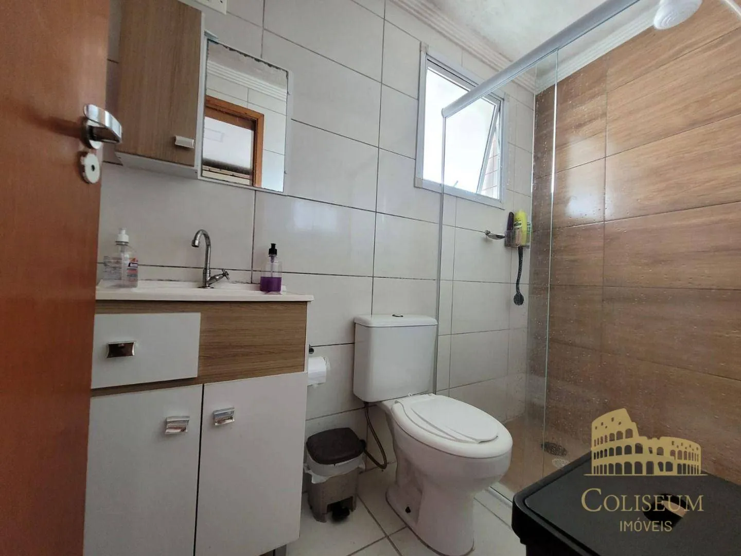 Imagem Apartamento com 3 dormitórios à venda, 105 m² por R$ 690.000,00 - Tupi - Praia Grande/SP
