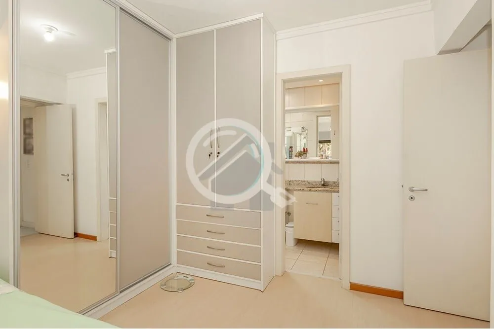 Imagem Apto à venda no bairro Petrópolis em Porto Alegre, Oportunidade Imperdível! Charmoso apartamento ...